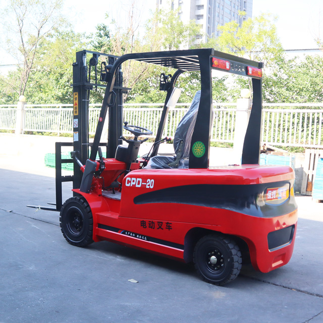 Custom 2.0 Ton Forklift Truck  - огляд і ціна Heavy Equipment Logistics